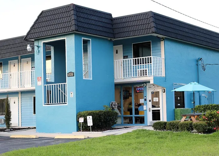 Motels Monte Carlo Inn- Near Disney